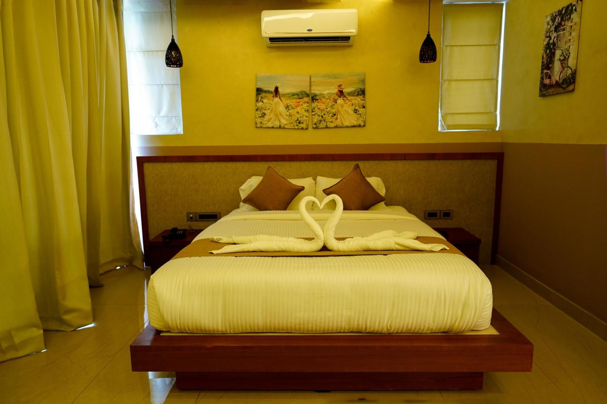 Mount Stratus Resort Vayalada Balussery Exterior foto